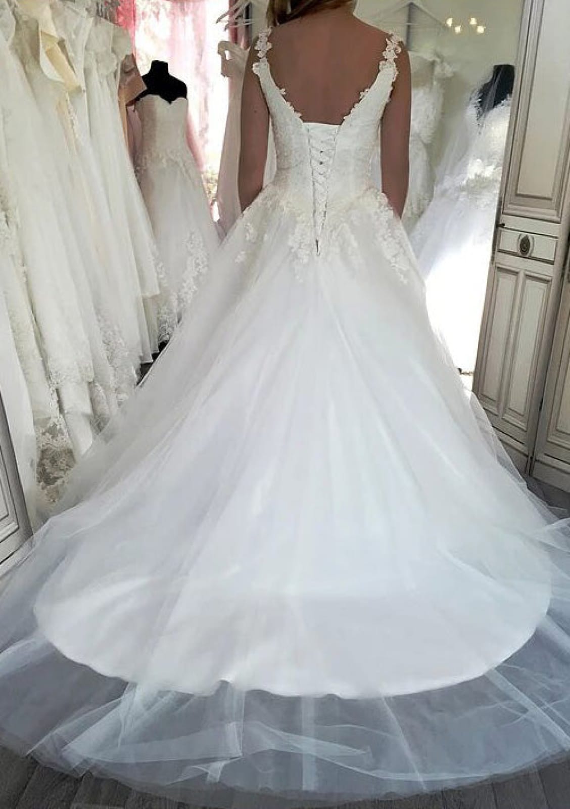 Sweetheart Strap A-line Tulle Floor Length Wedding Dress, Lace