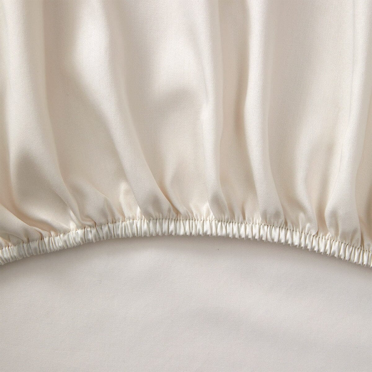 Triomphe Full Fitted Sheet