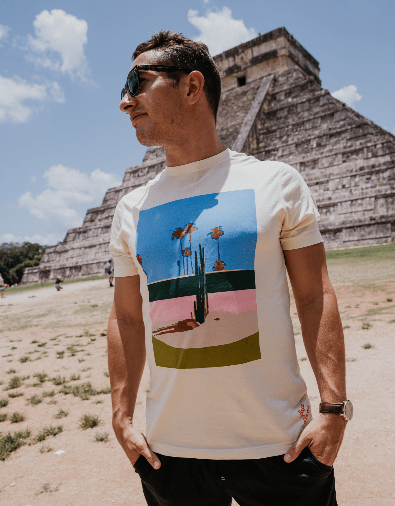 5PM Primo Graphic Tee by Bajallama