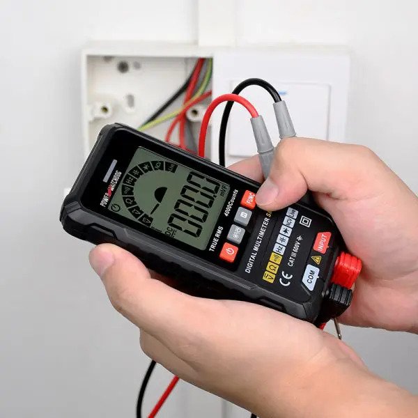 Hughes Autoformers Smart Digital Multimeter