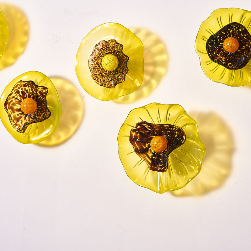 Blossoming Sunflower 2 Layers Plates Hand Blown Glass Wall Plates Art Decor Luxury Wall Hanging Plates Set