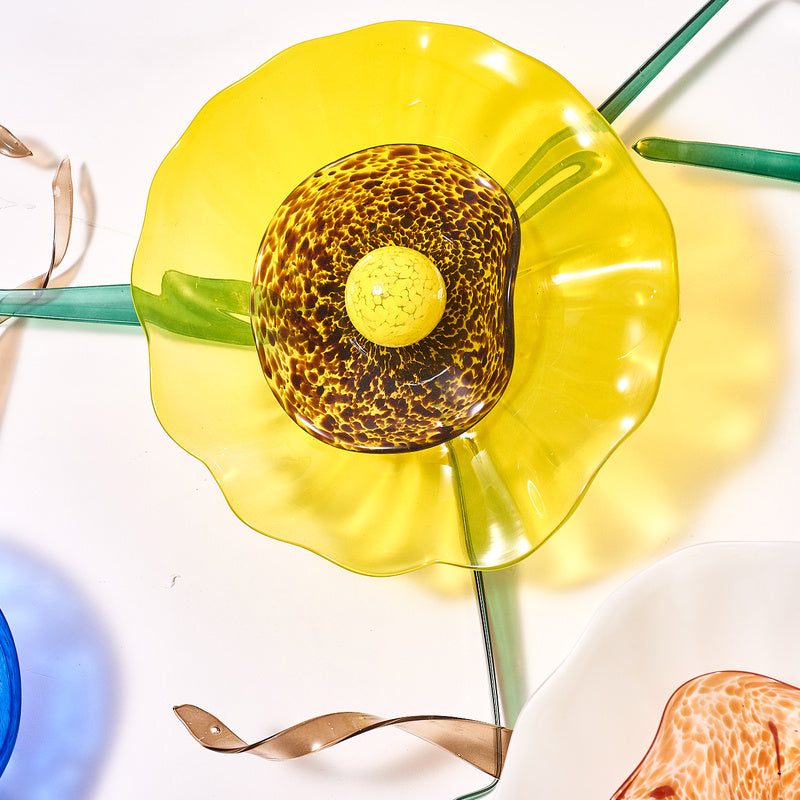 Blossoming Lotus Flower Mixed Colors Plates Hand Blown Glass Wall Plates Art Decor Luxury Wall Hanging Plates Set