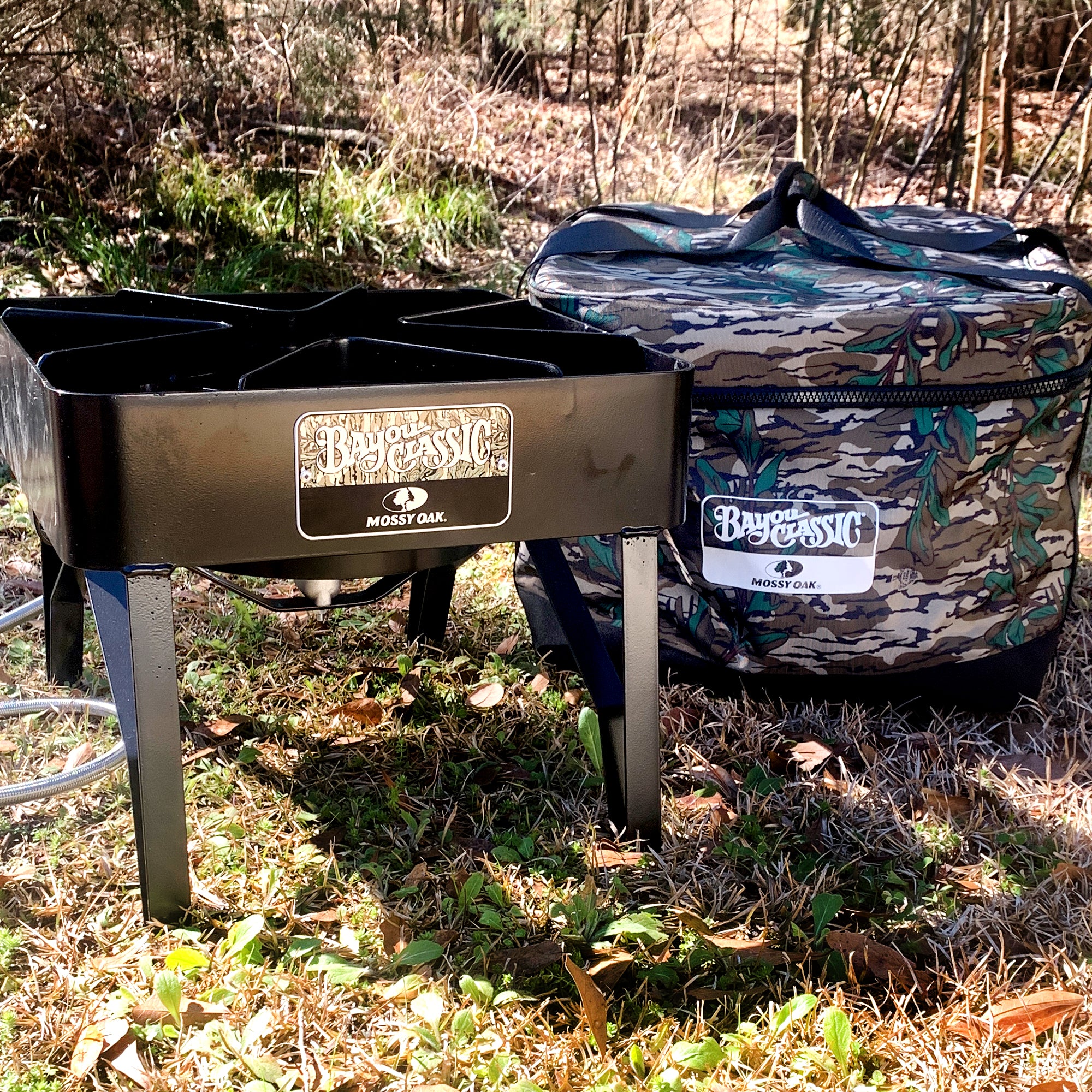 Mossy Oak? Outdoor Cooker with Gear Bag