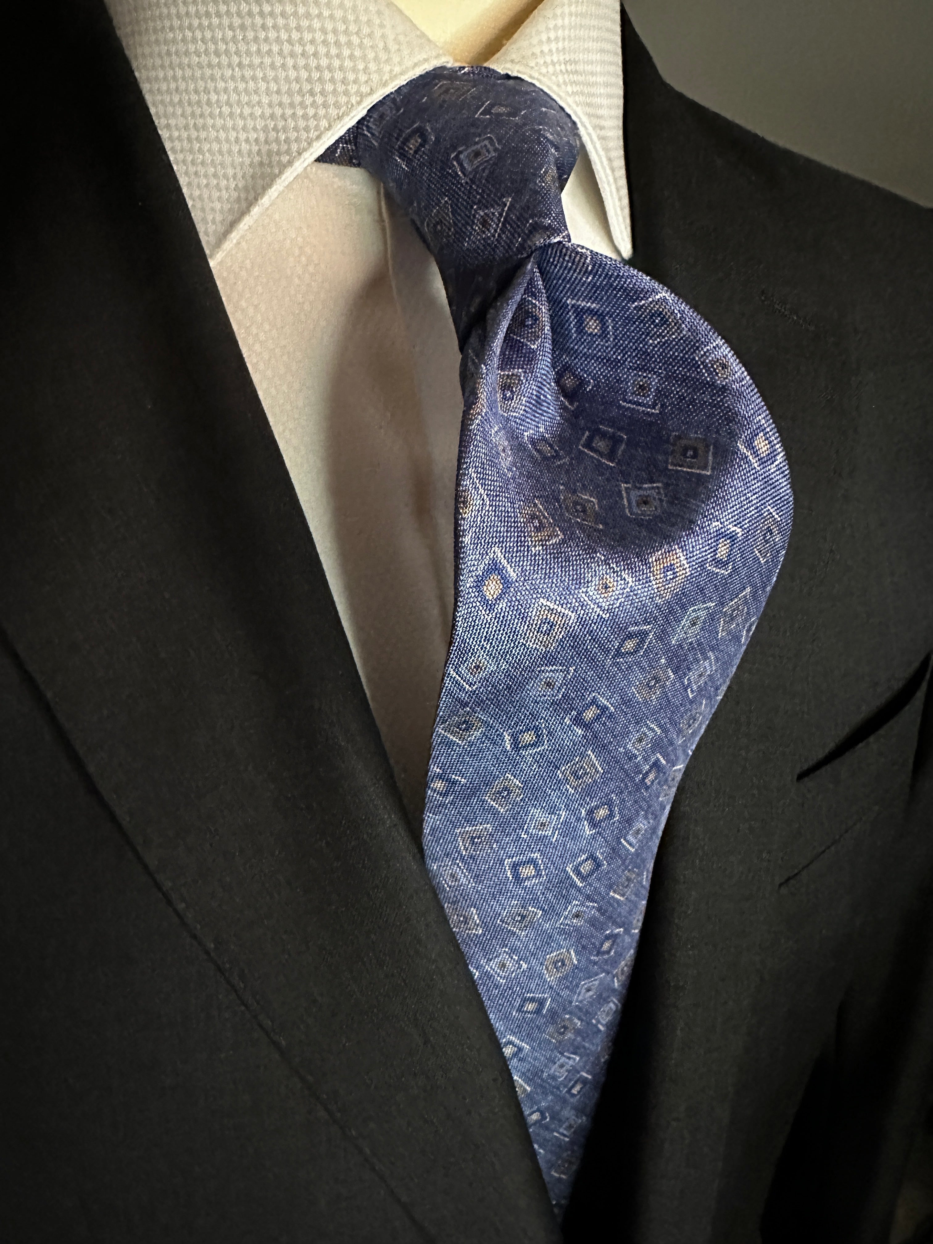 SUITCAFE Silk Tie Blue Pastel Multisquare Geometric Linen Look Woven