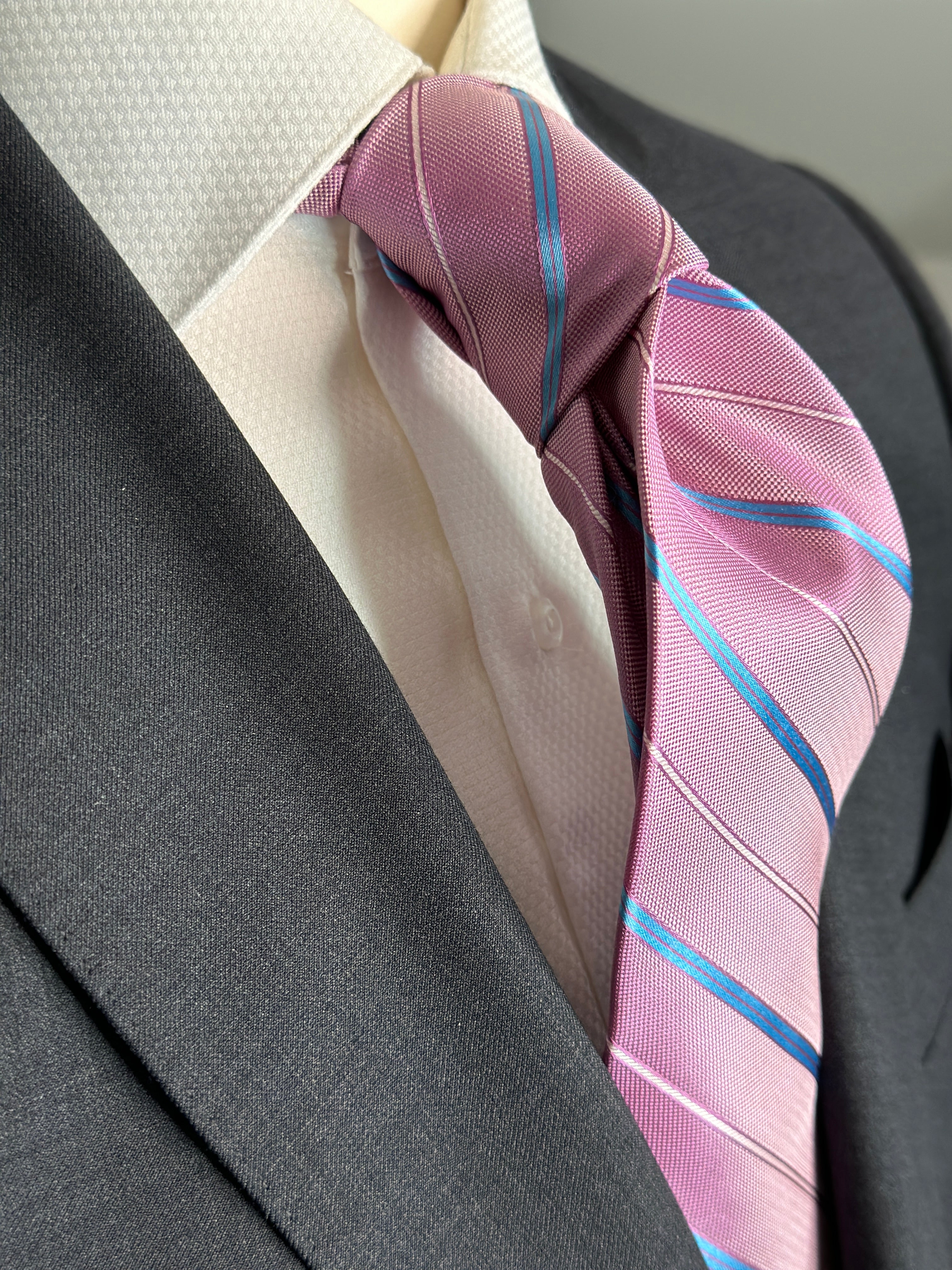 SUITCAFE Silk Tie Light Pink With Blue Stripe Woven