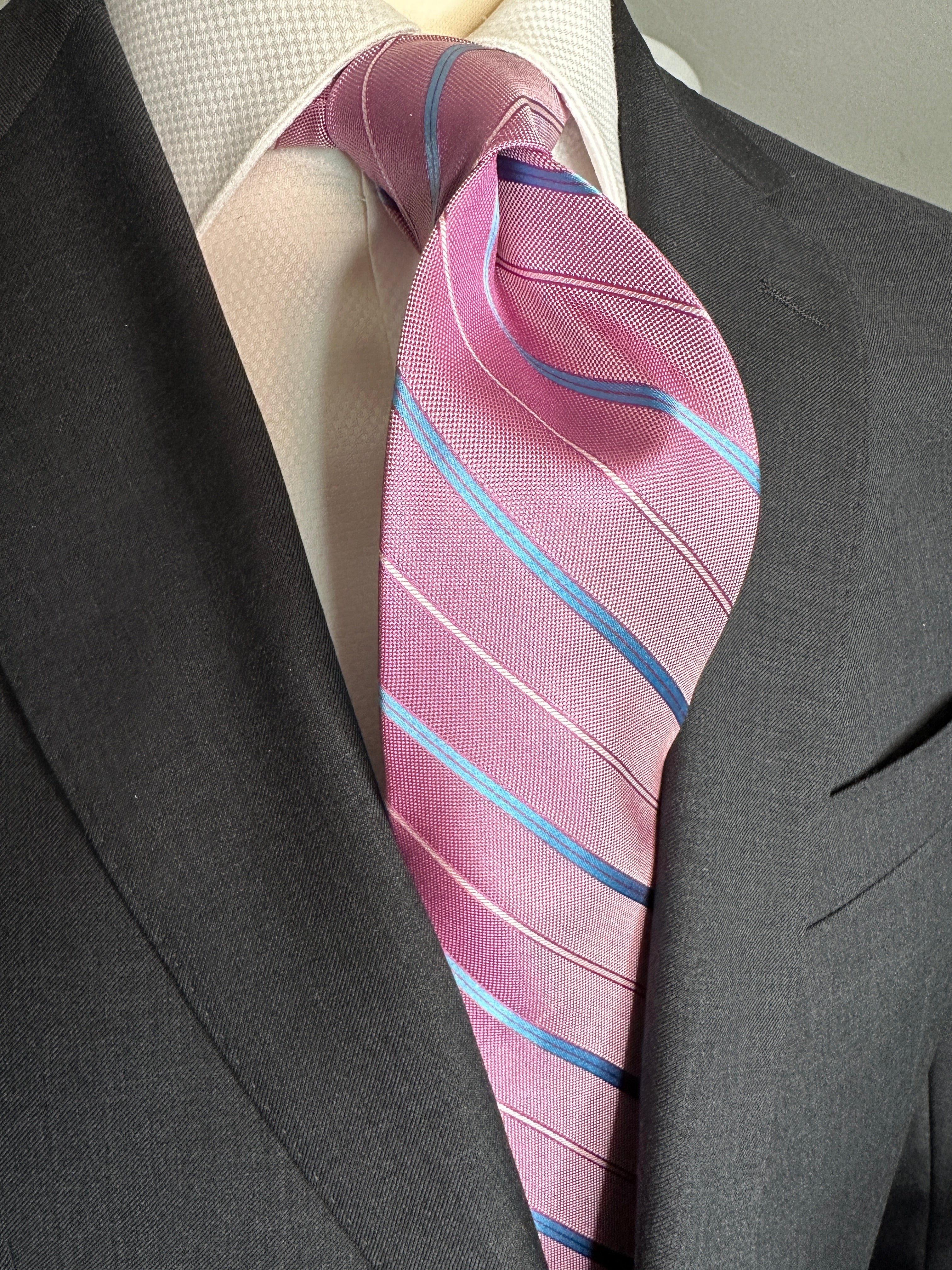 SUITCAFE Silk Tie Light Pink With Blue Stripe Woven