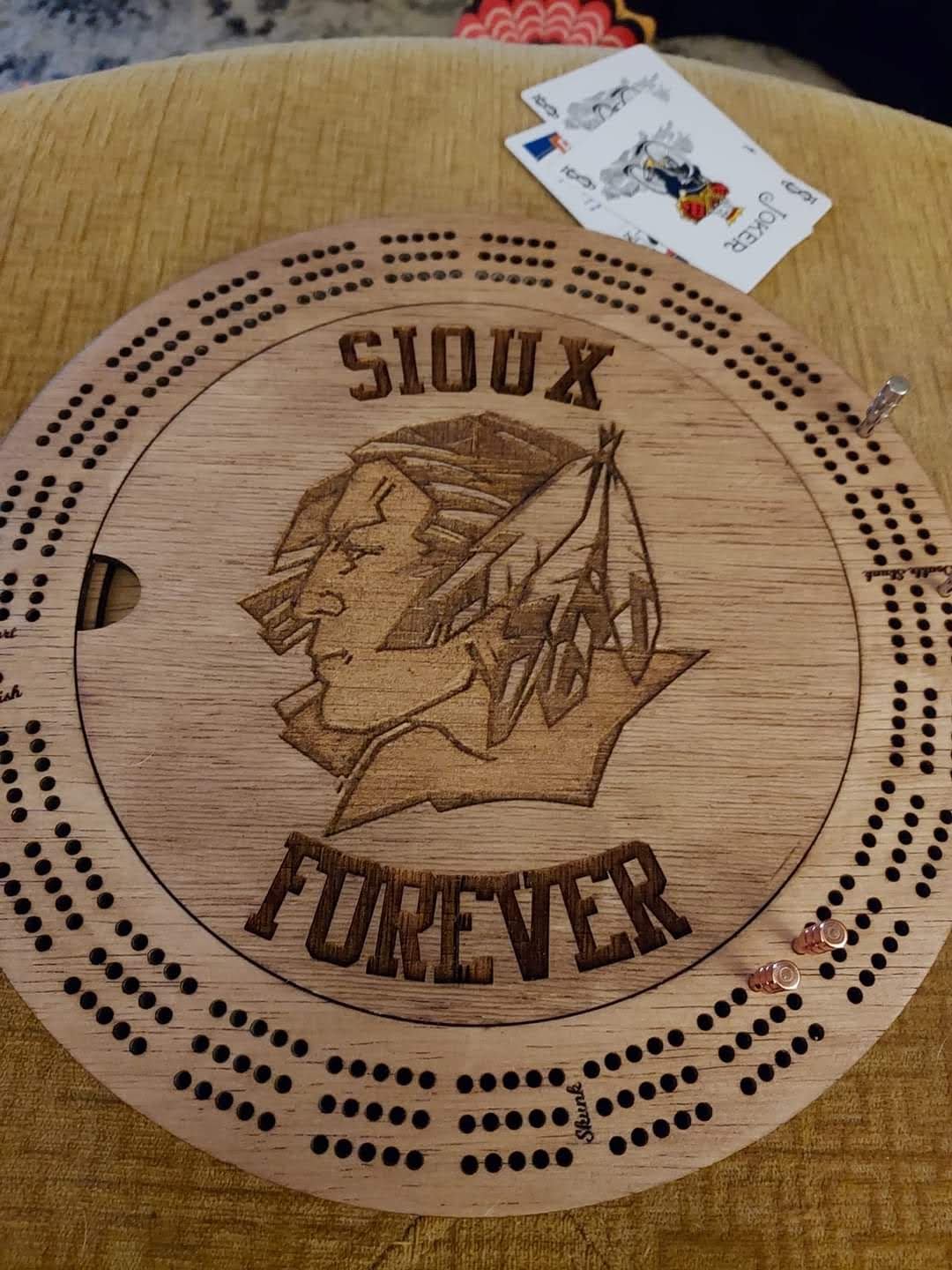 Sioux Cribbage board