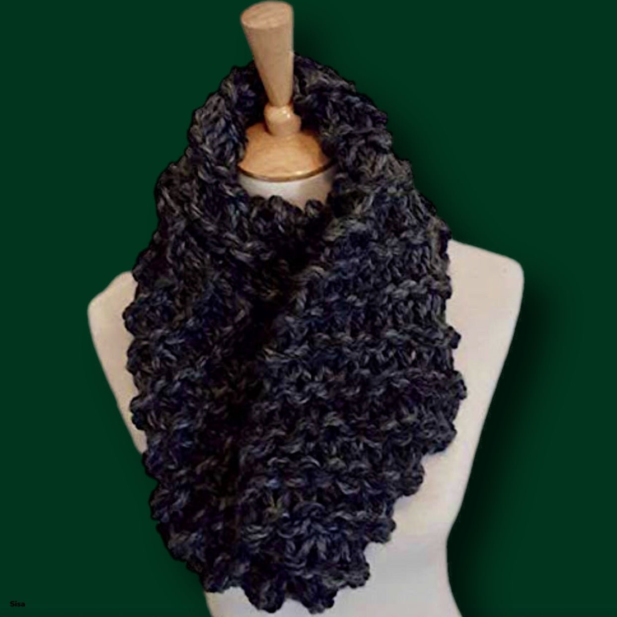 Handmade Charcoal Grey Outlander Chunky Knit Wool Scarf