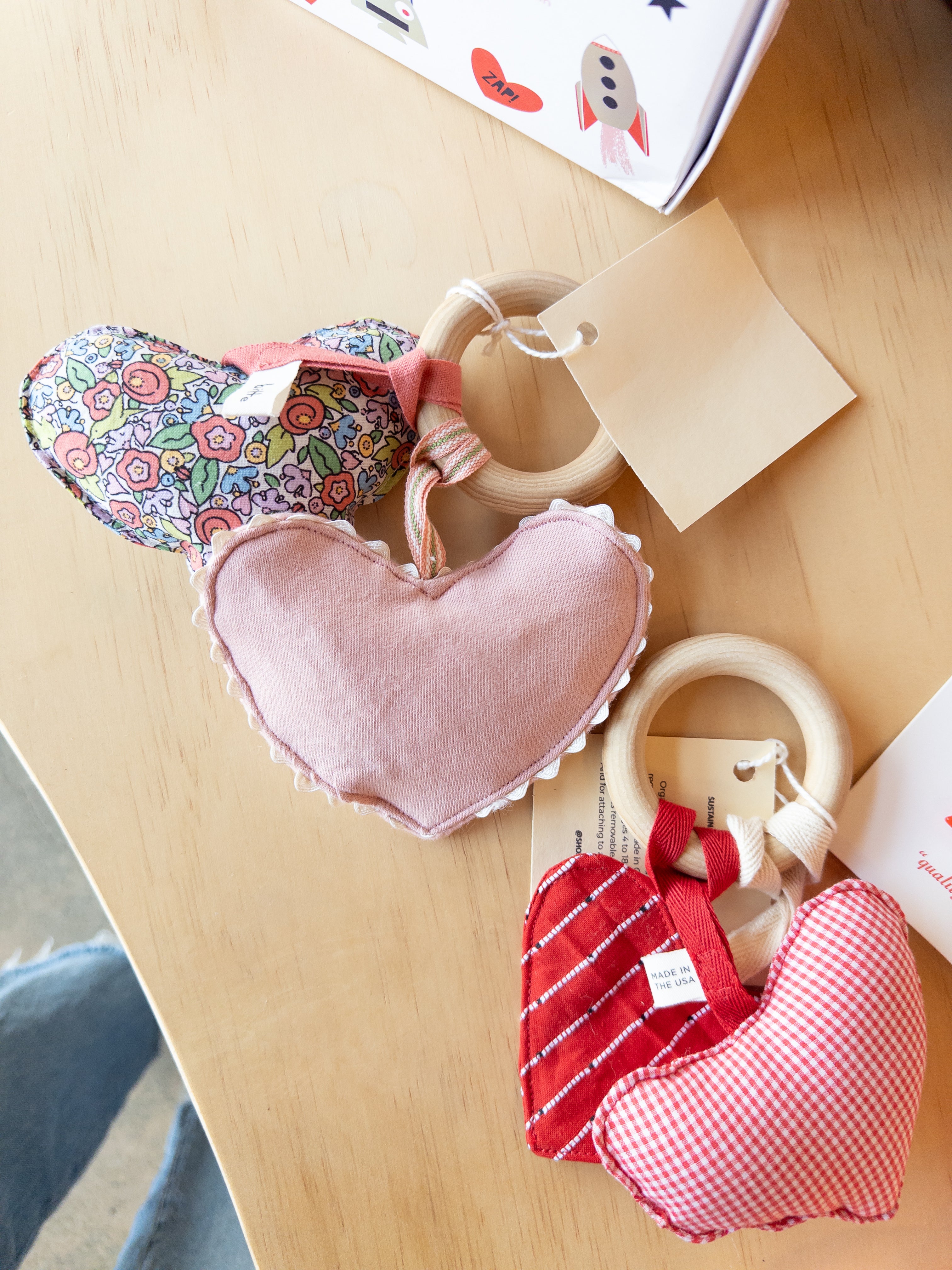 Valentines 2-in-1 Activity Toys
