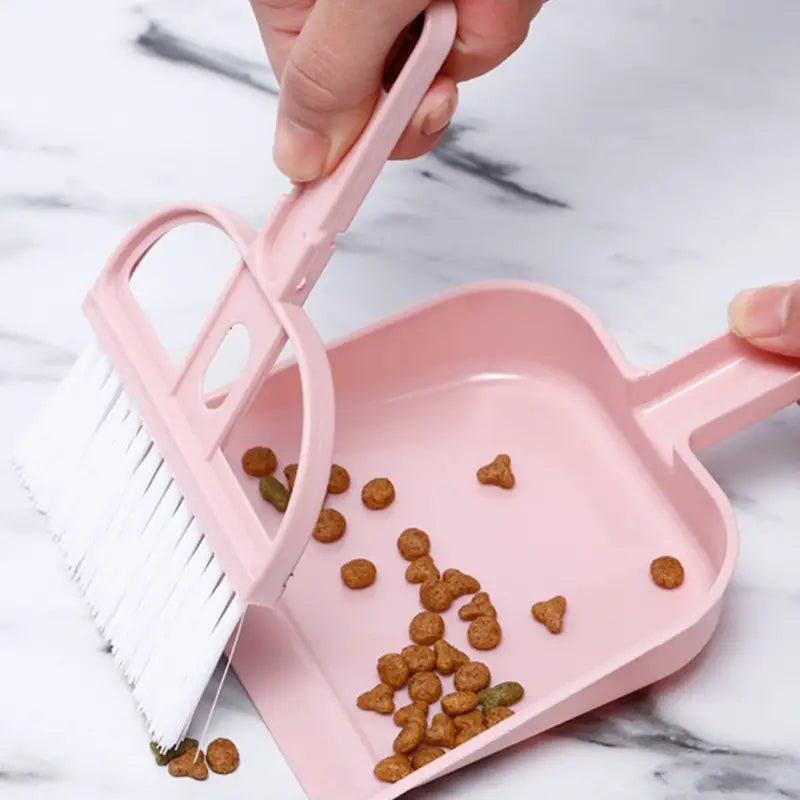 2-Piece Set: Mini Cleaning Dustpan And Brush Set