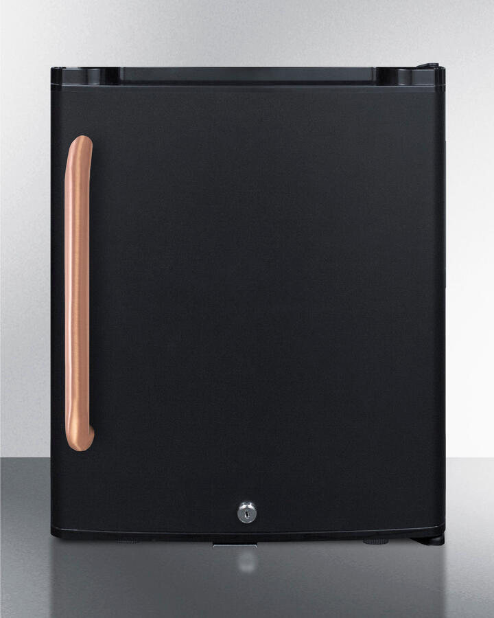 Summit MB12BTBC Compact Minibar