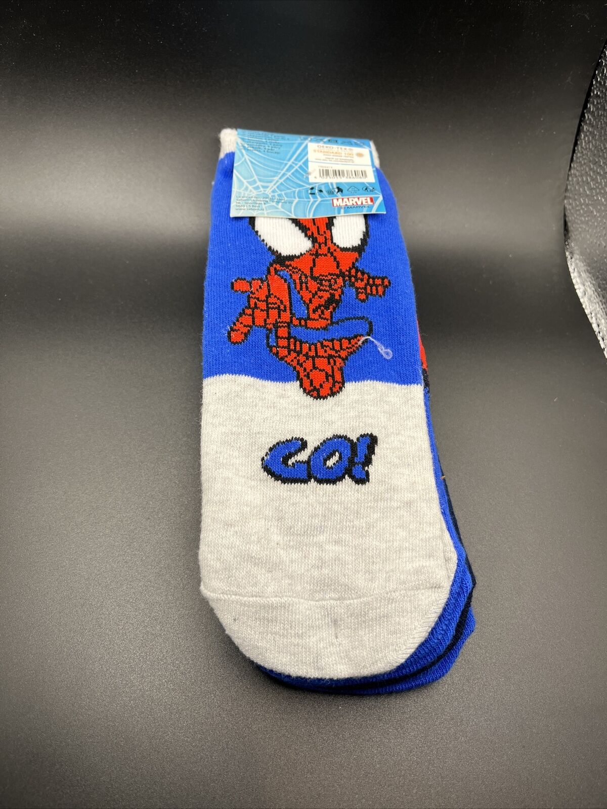 Youth Marvel 4 Pack of Socks Size 31/34  Fits Shoe 2.5-6