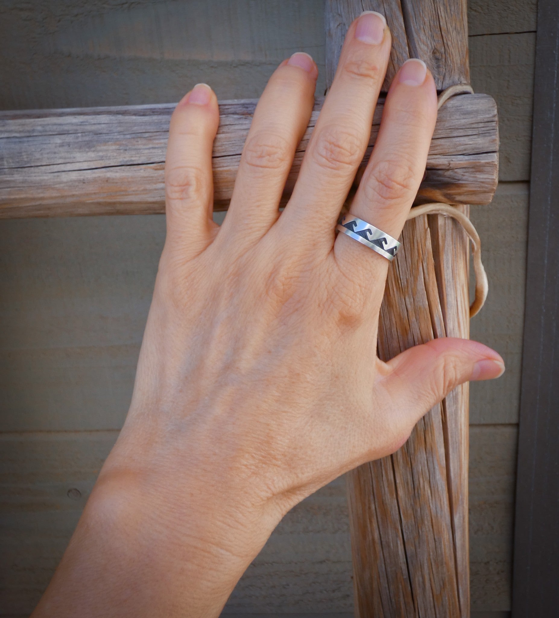 Unisex Native American Hopi Sterling Silver Band Ring Size 8.5