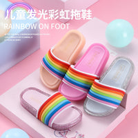 Children's Sandals for Girls Lovely Rainbow Straps Baby Bright Slippers Kid's Summer Outdoor LED Flash Lighted Slipper Princess LED Shoes Luminous