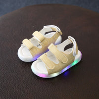 Summer Kids Led Glowing Sandals Boys Girls Sport Casual Light Shoes Children Baby Flat Shoes Kids Beach Leather Sandals Luminous Summer Glowing Shoes