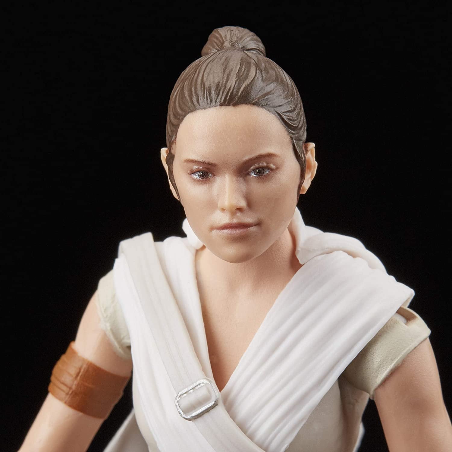 Star Wars Rise of Skywalker Rey & D-O Scale Figures