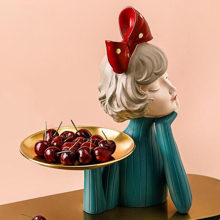 "Delicate Girl" Dessert Stand