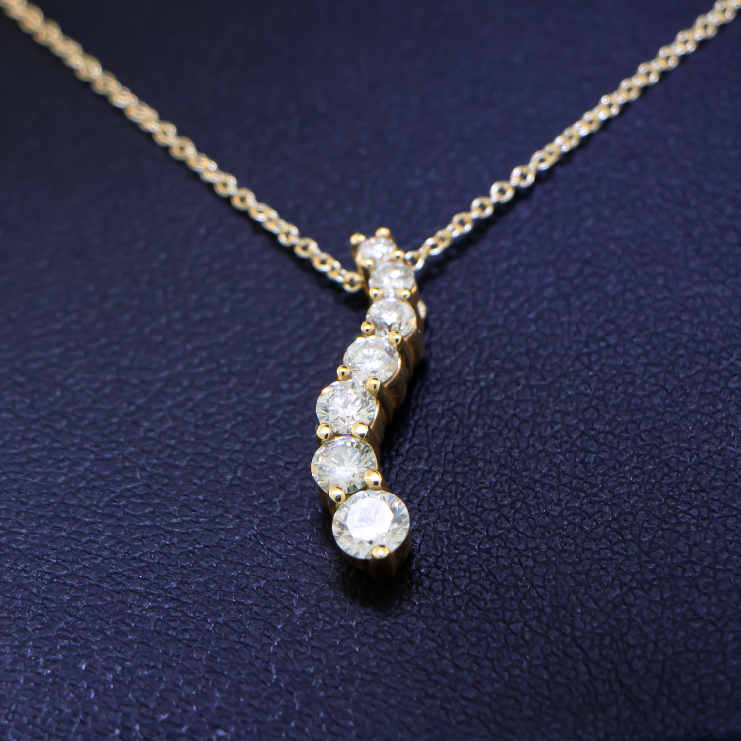 Diamond Pendant Necklace - 14K Yellow Gold