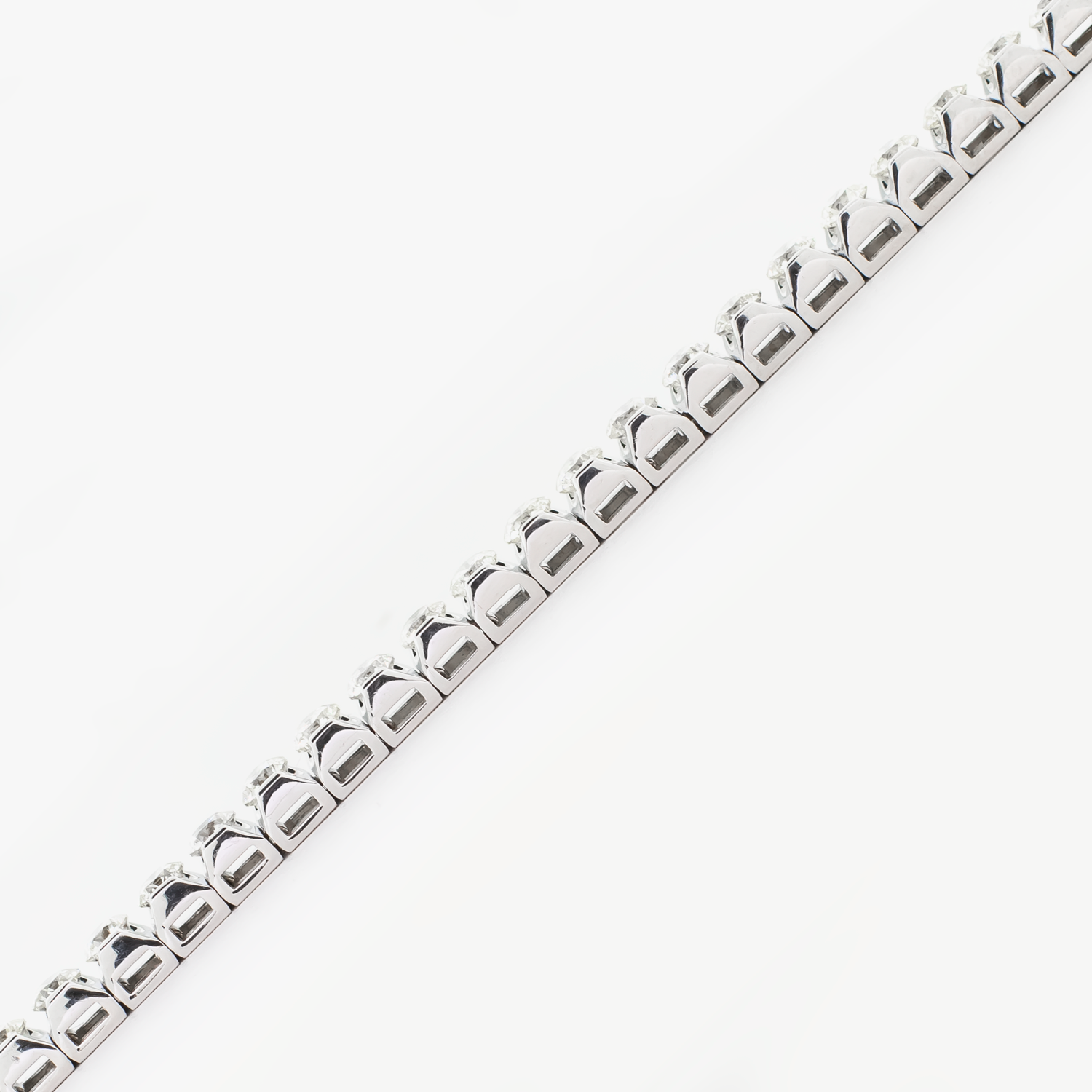 Diamond Tennis Bracelet - 14K White Gold - 7.70ct.