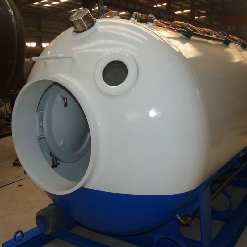 Multiplace Diving Decompression Chambers