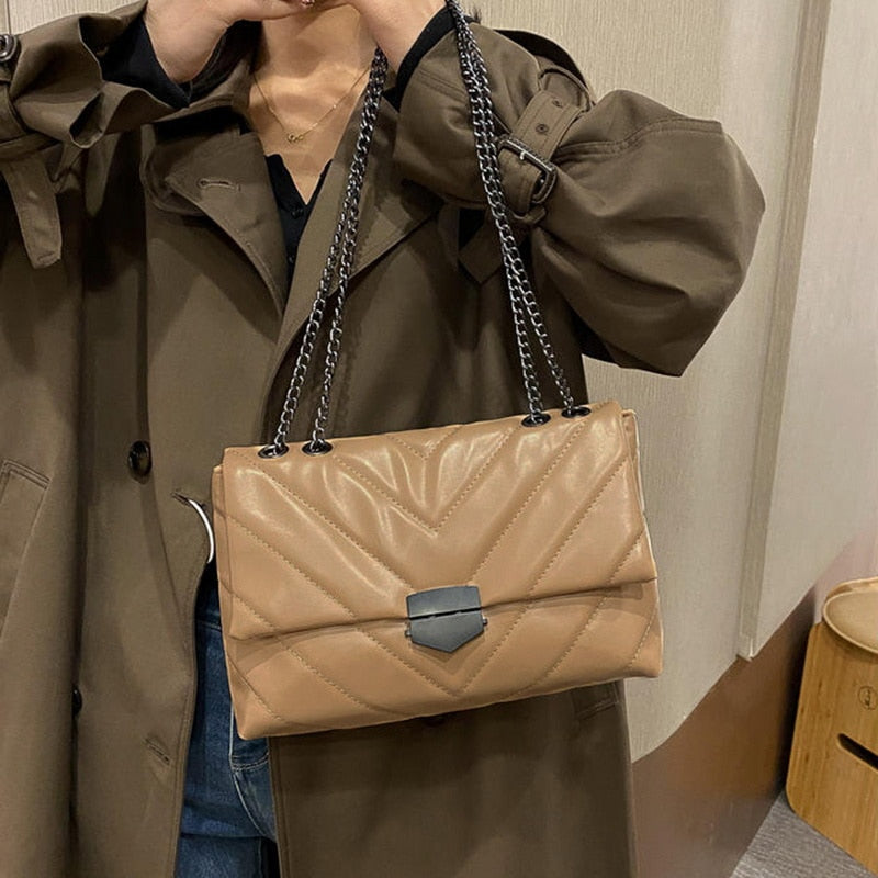 Special Design Shape Hand Bag