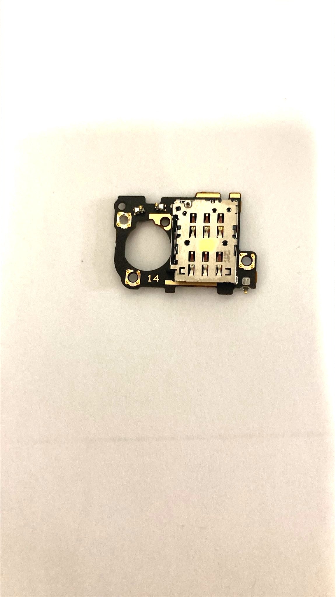 Motorola Moto Edge+ (XT2201) SIM Tray Sub Board