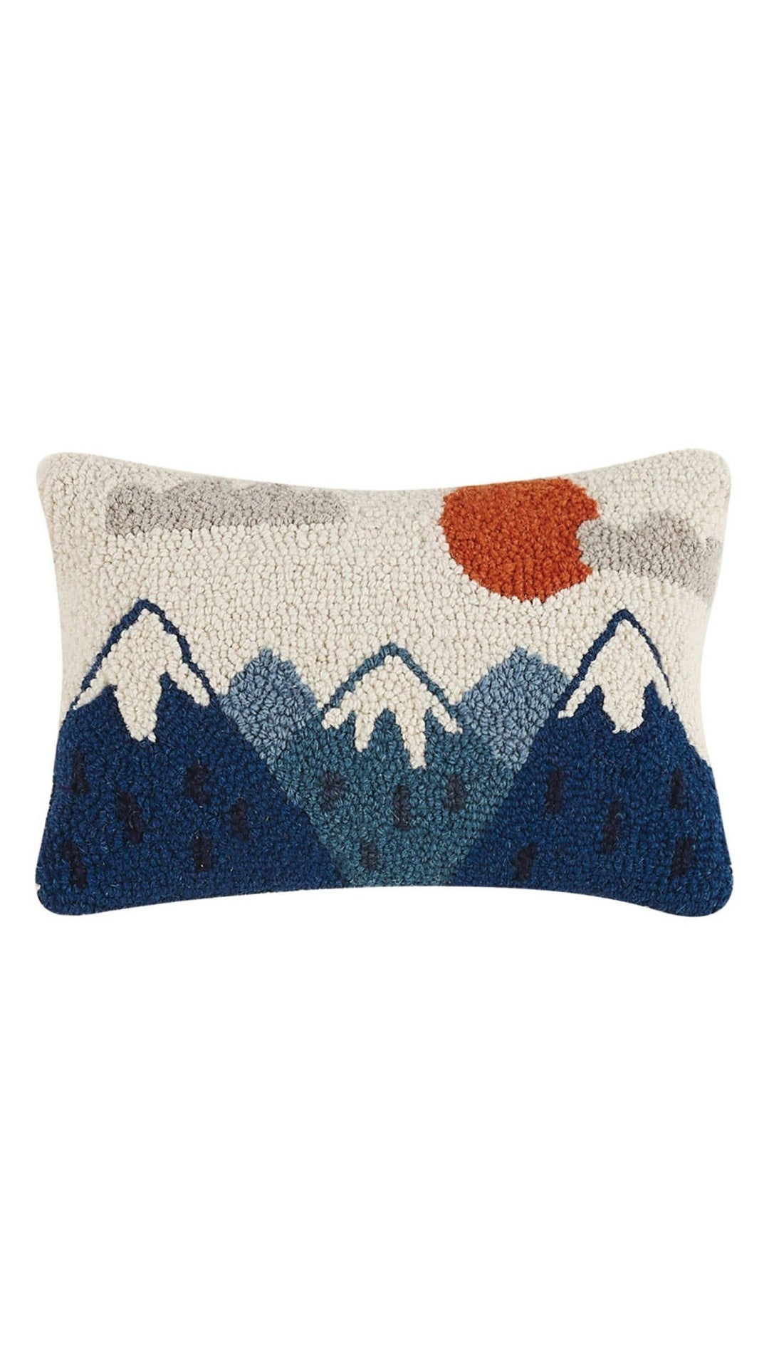 Mountains Hook Pillow