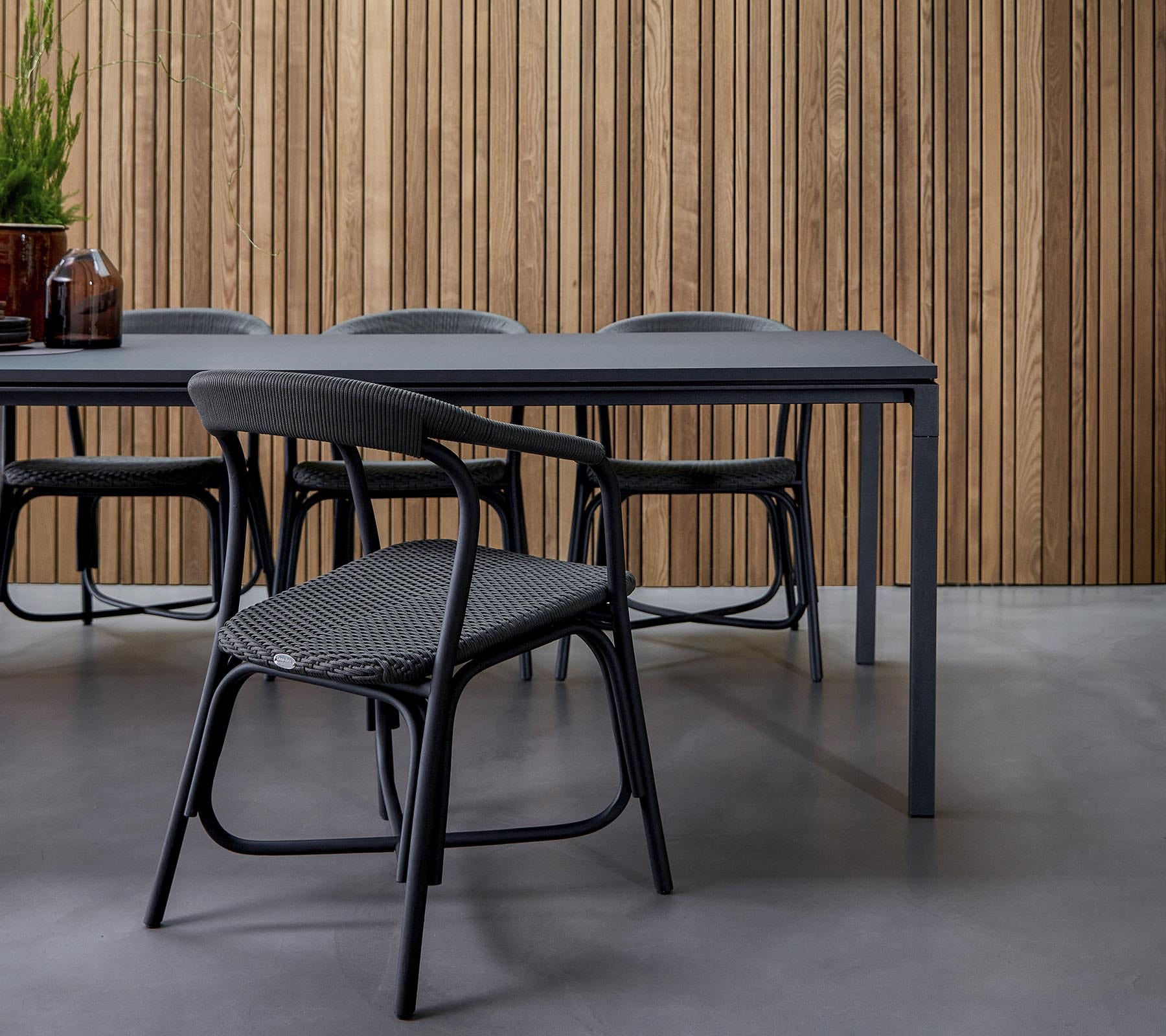 Cane-Line - Noble indoor dining armchair | Rattan / Aluminium | 7438RRSG