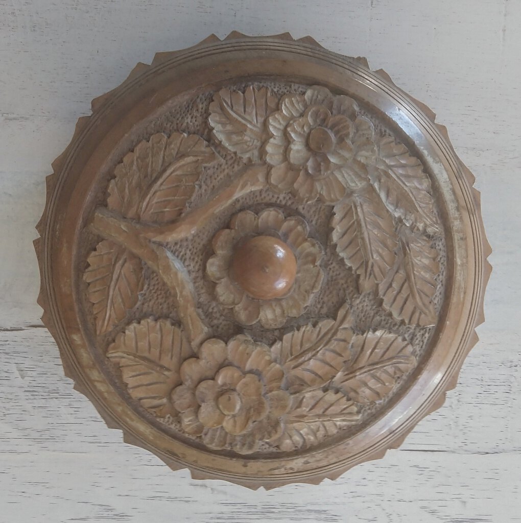 Vintage Round Wood Storage Box