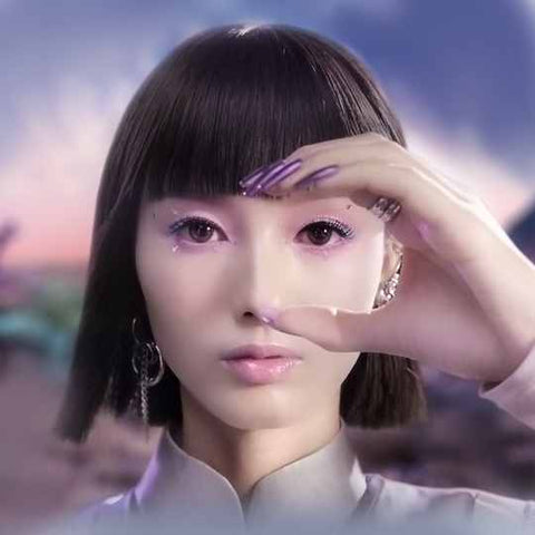 14 different eyeshadow palettes to offer an infinite choice of effects