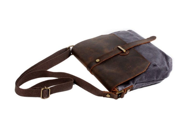 small canvas messenger bag