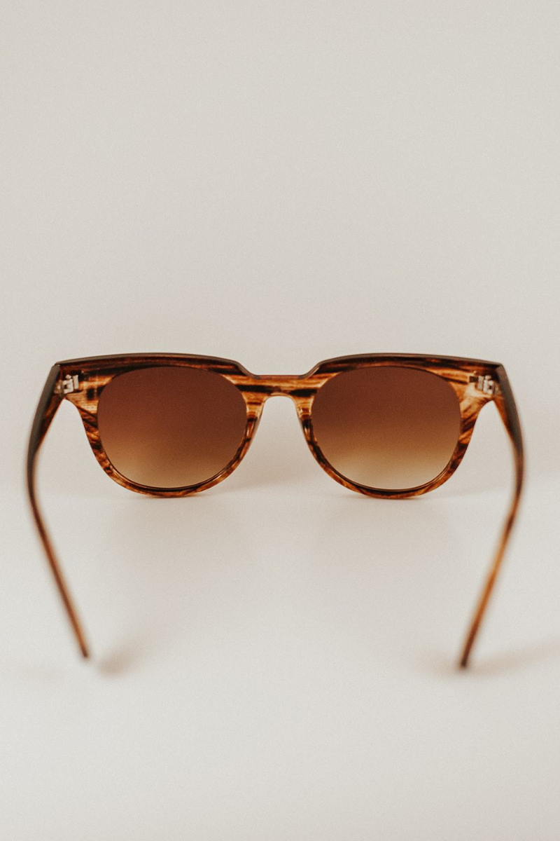 willa wayfarer sunglasses