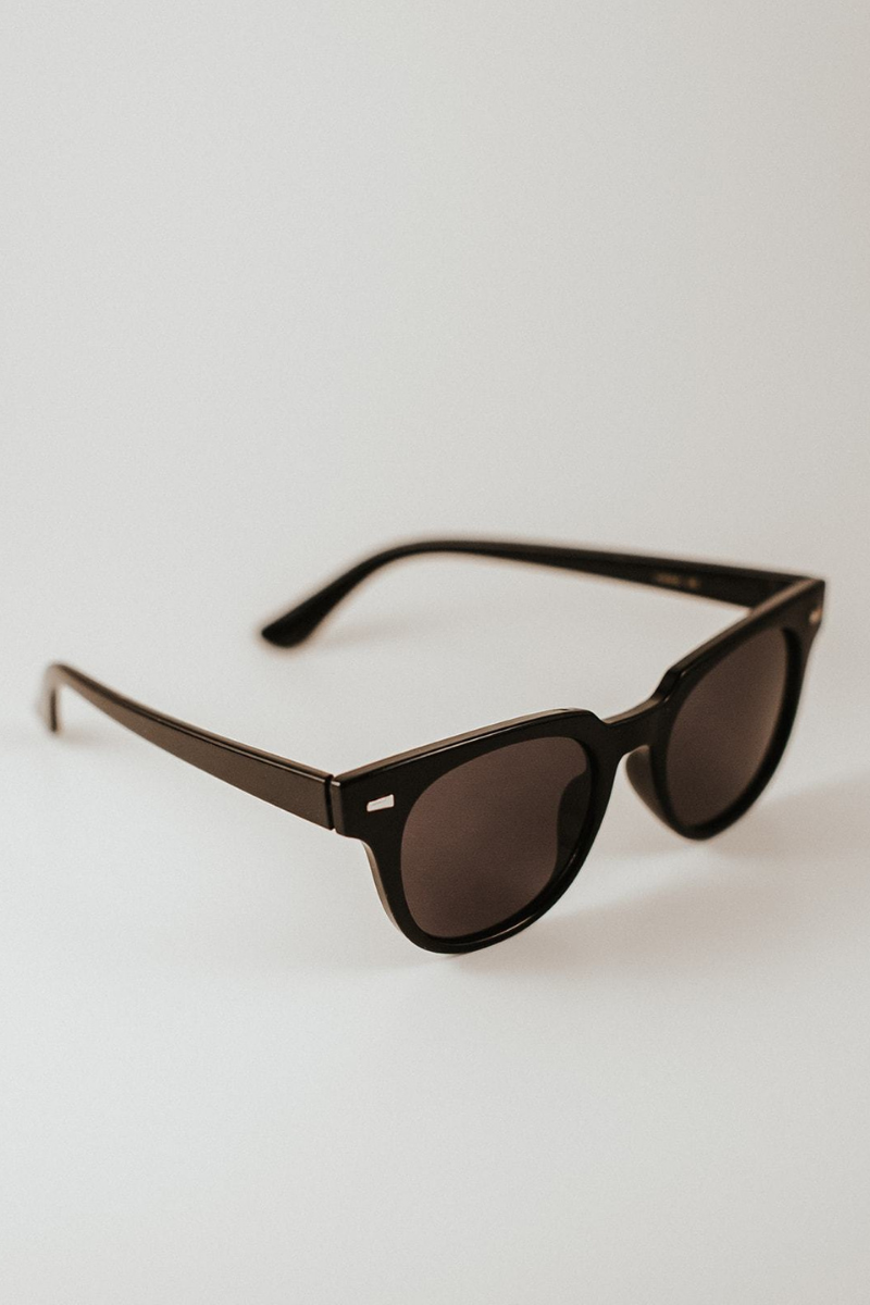 willa wayfarer sunglasses