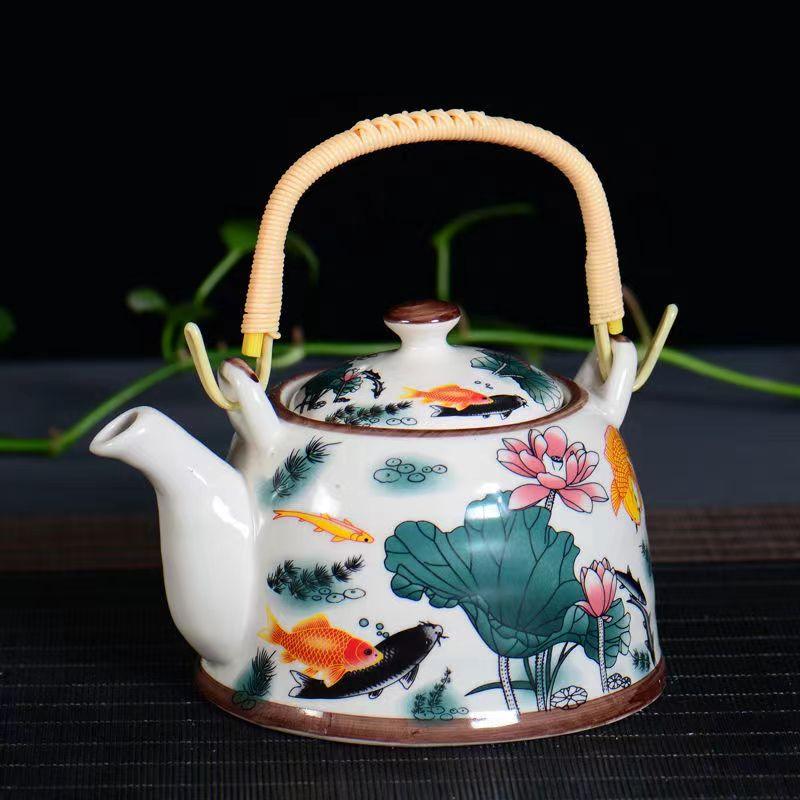 Filtered Porcelain Tea Pot