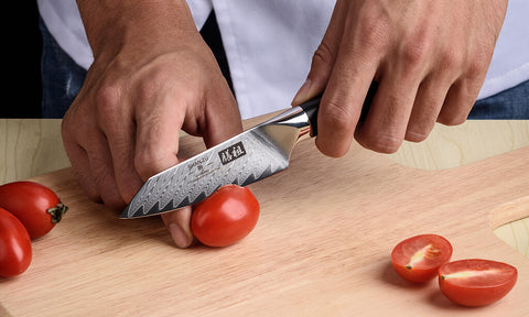 how to cut tomato