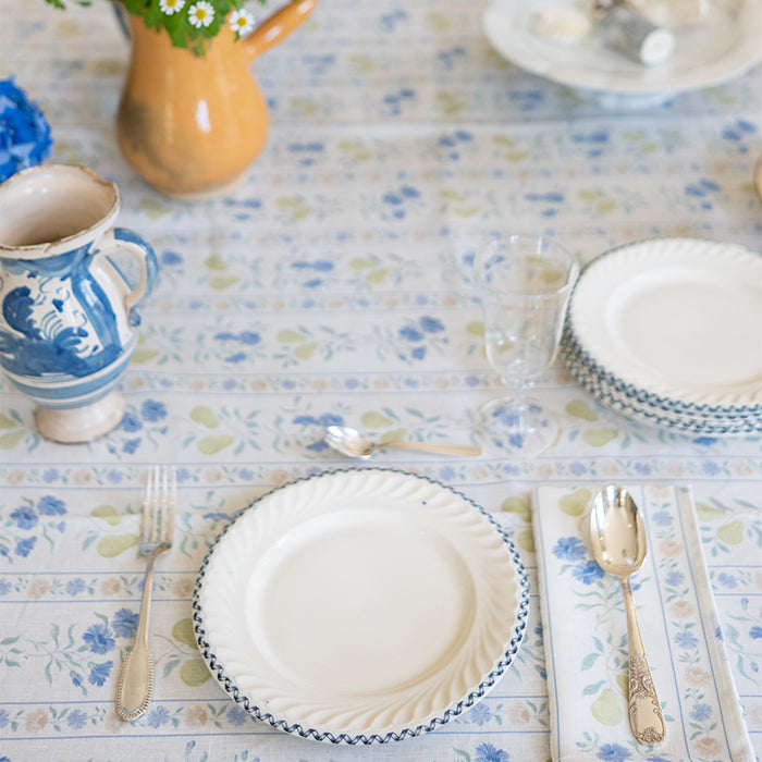 Provence Poiriers Tablecloth