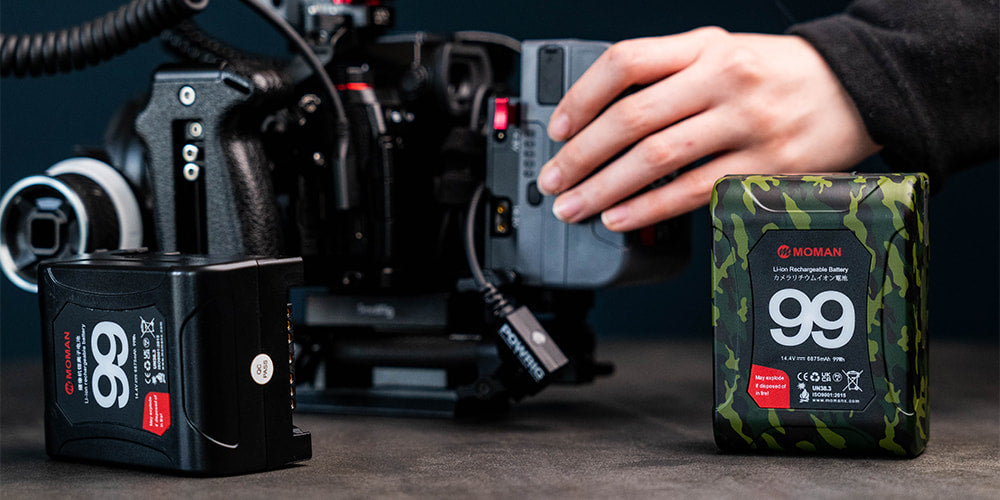 Moman Power 99 v mount battery have the capacity equaling to 3.5 pieces of NP-F550 batteries. It is compact and mighty for continuous photography works.