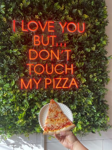 PIZZA neon light