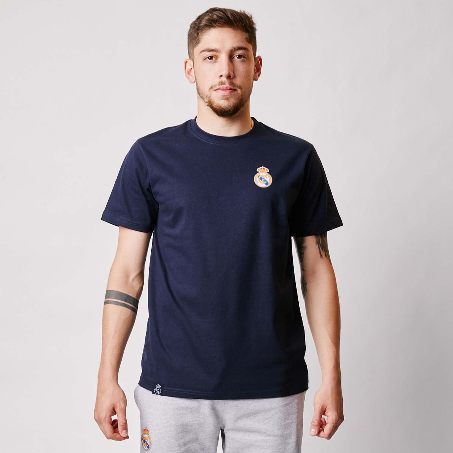 Mens Essentials Color Crest T-Shirt Navy