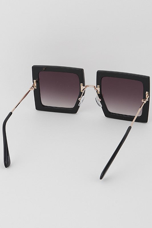 High-Key Cute Square Sunglasses