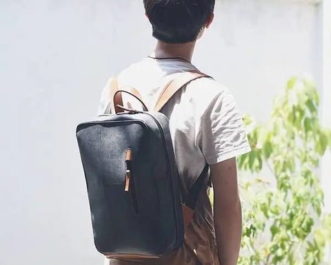 Kiwee Second version of backpack samples