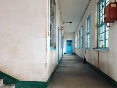 Kiwee Blog: Interior of textile factory