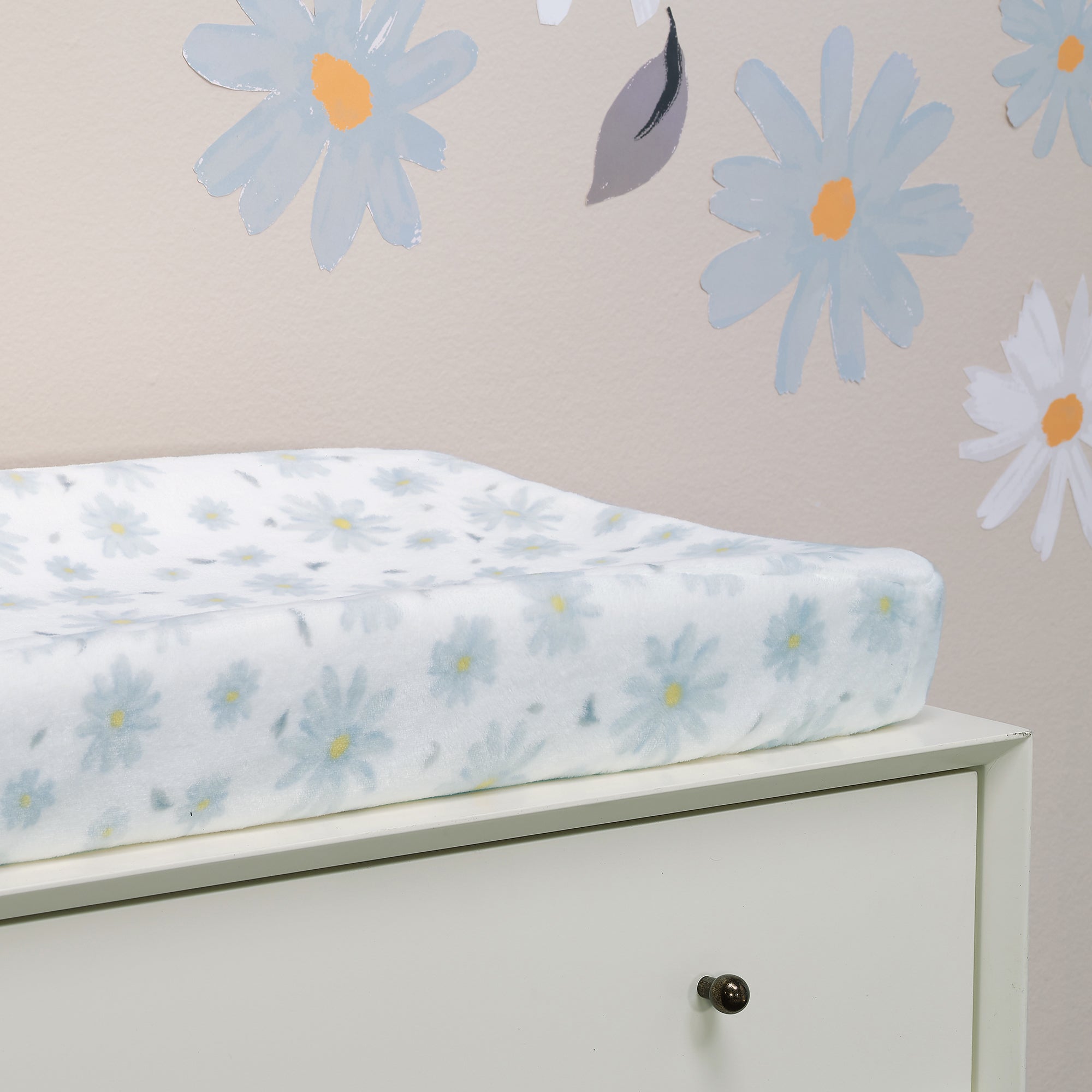 Sweet Daisy Changing Pad Cover