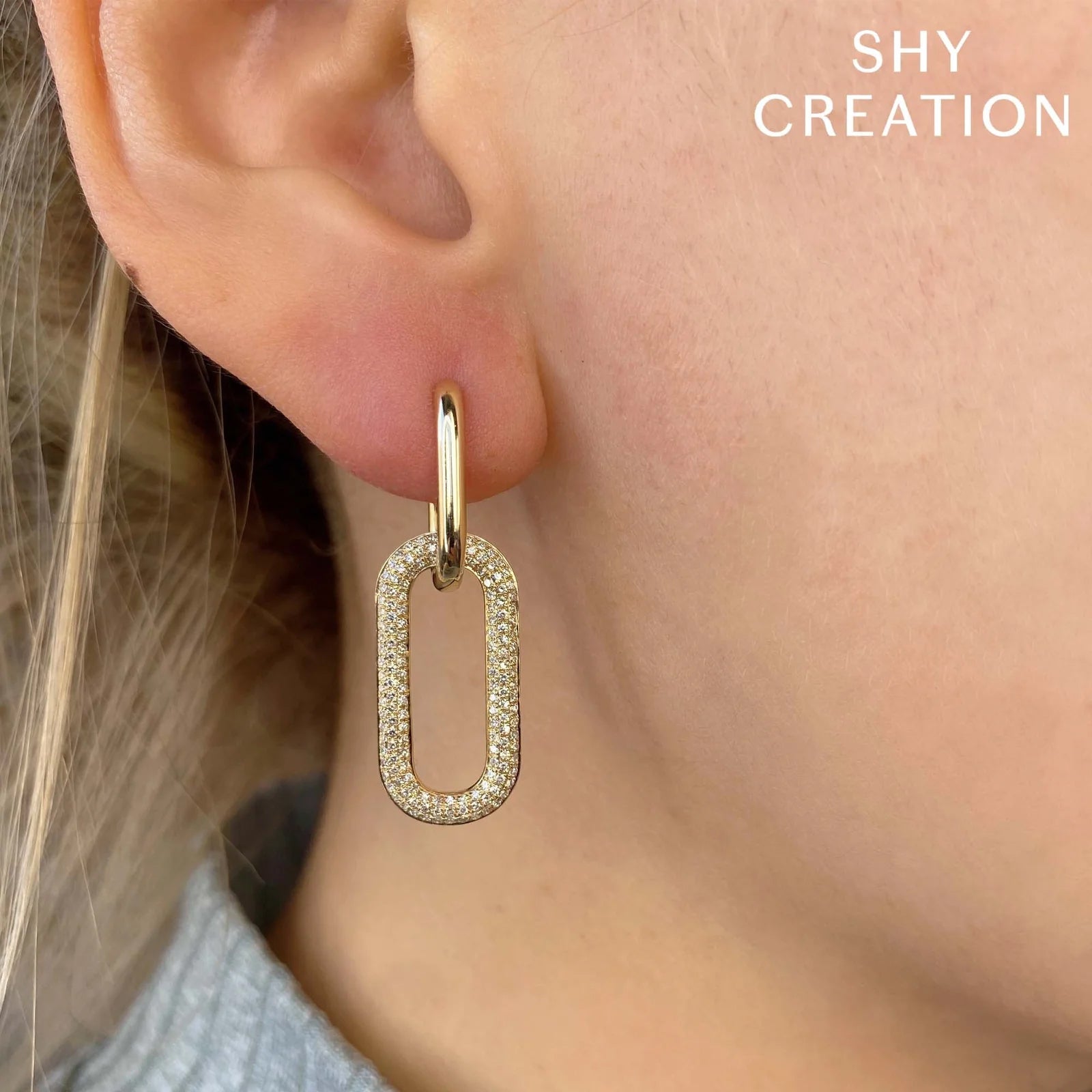 Shy Creation Diamond Earrings