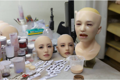 The head sculpt chosen correctly for your own sex doll