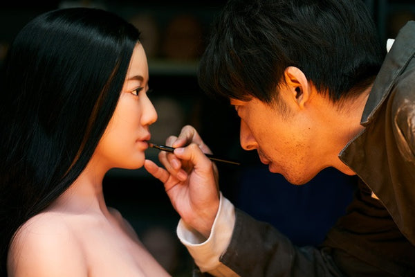 New movie release: The sex doll craftsman reproduces her wife's appearance for sale