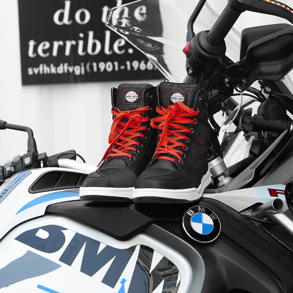 IRON JIA'Sオートバイのブーツの通気性の耐衝撃保護ツーリングアーバンモトカジュアルアンクルPUレザーオートバイの乗馬シューズ