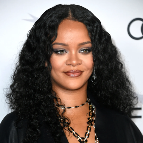 Rihanna black curly hairstyle