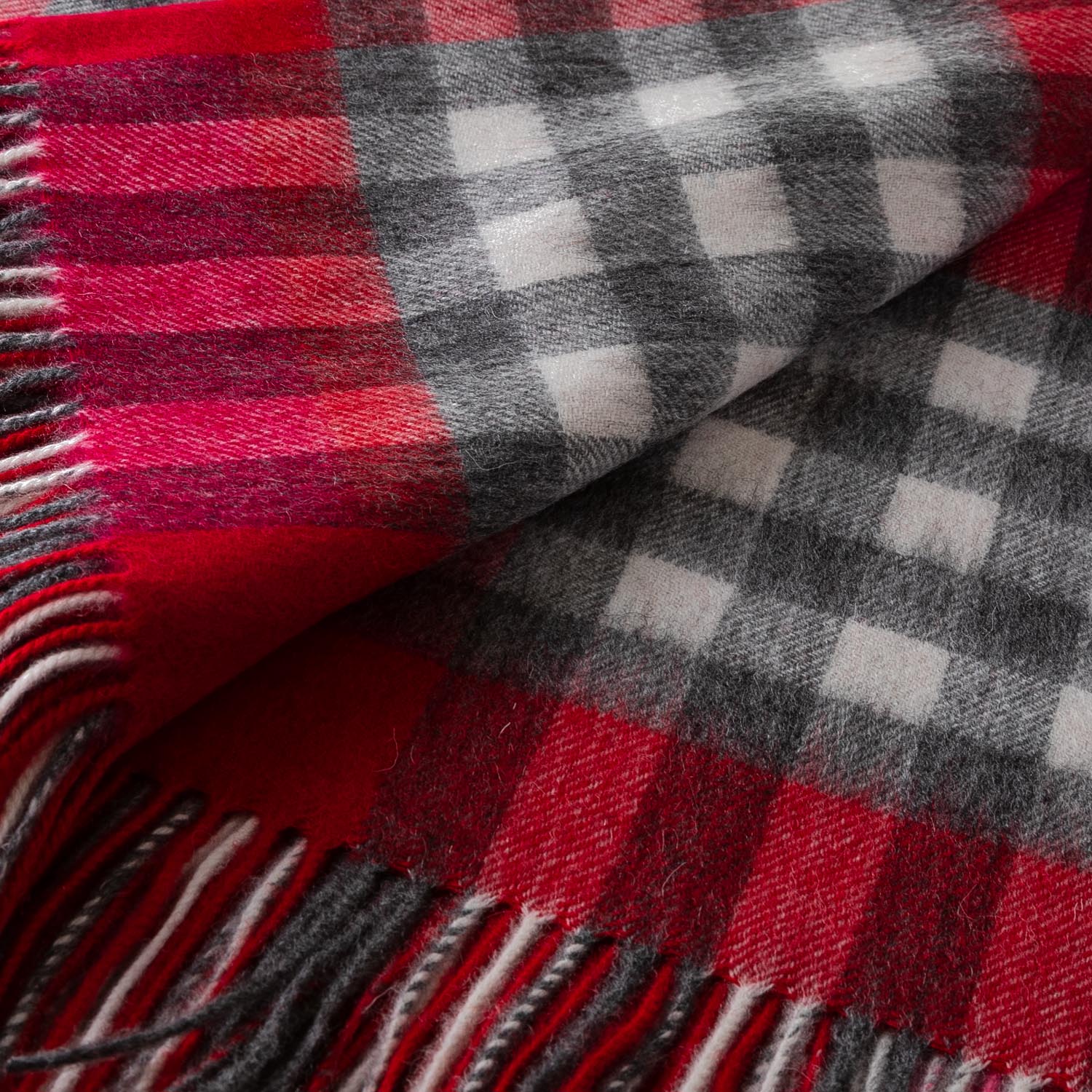 Chequer Cashmere Blend Blanket  Red