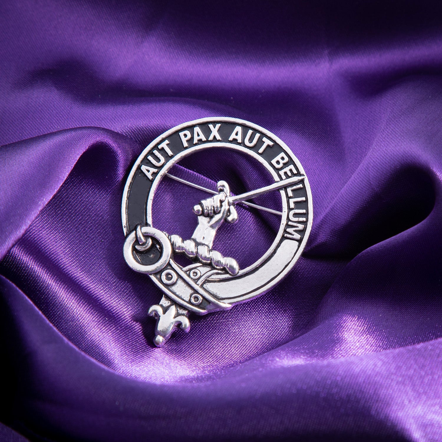 Clan Badge Gunn